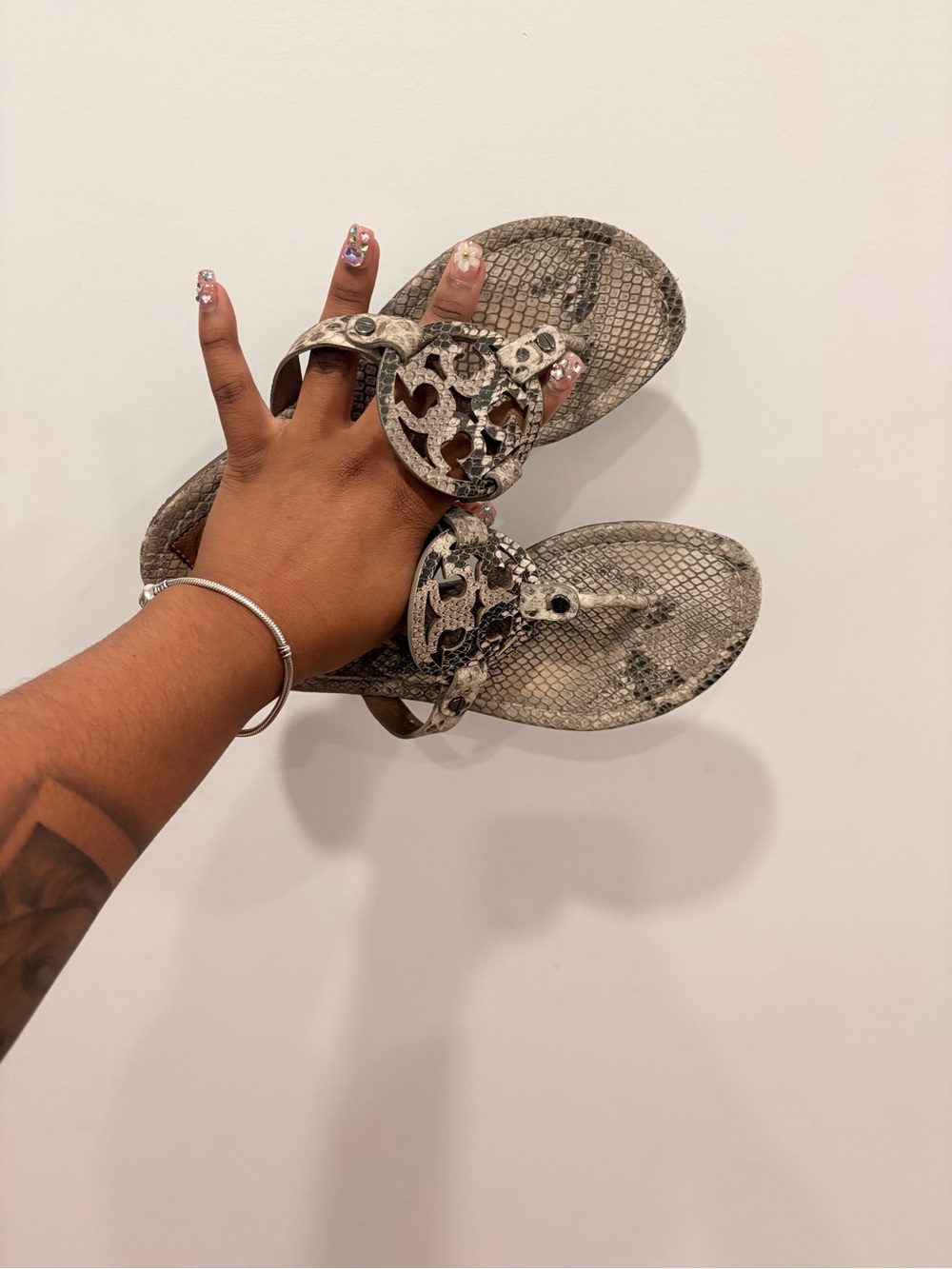 Snakeskin-Print Women’s Logo Cutout Thong Sandals - Gray
